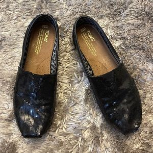 TOMS Classics Black Sequins Women’s Size 8.5
